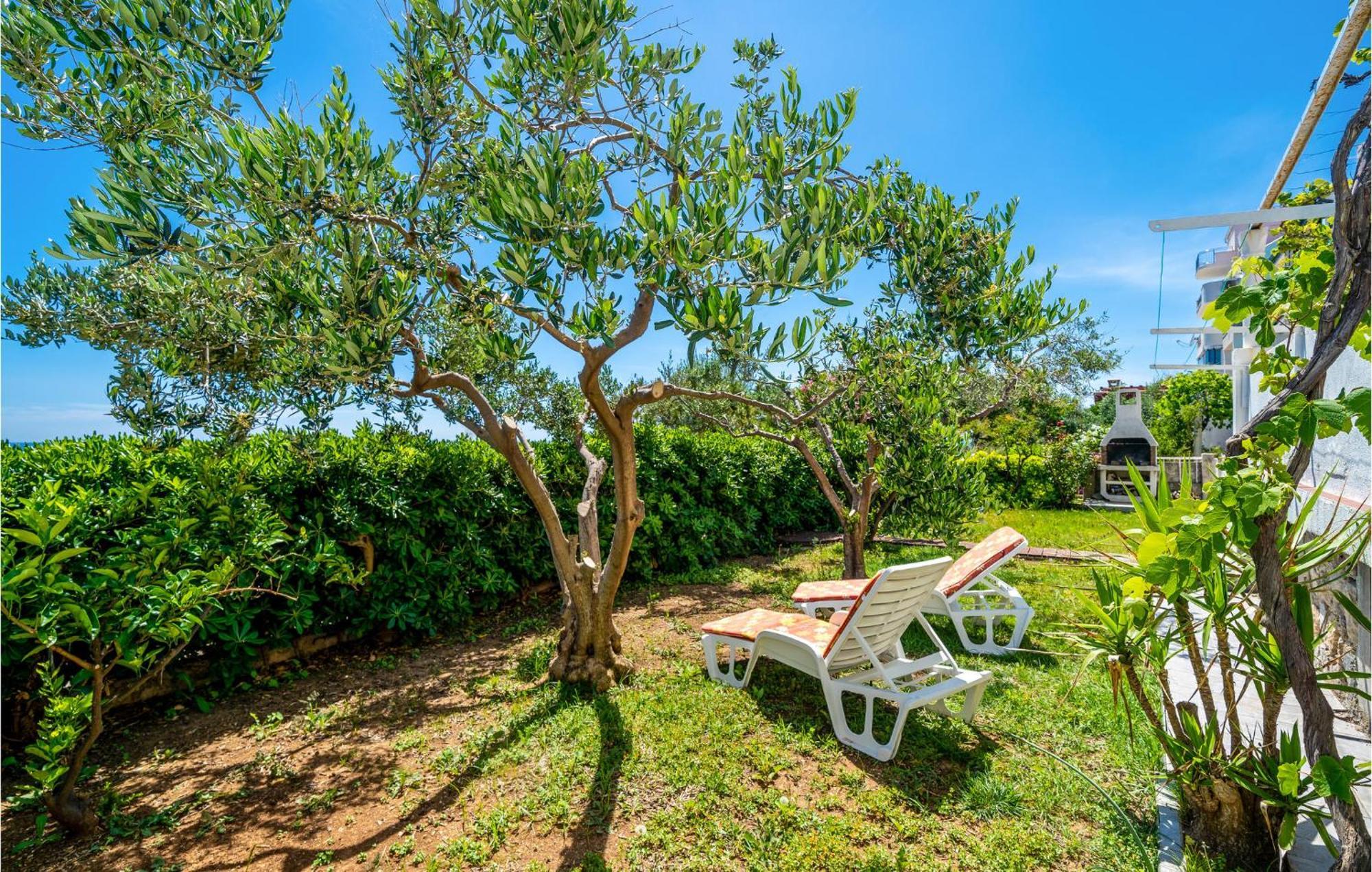 Cozy Apartment In Dubrovnik With House Sea View Екстериор снимка